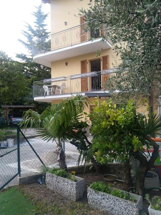 Appartamento Sunrelax Riva del Garda Exterior foto